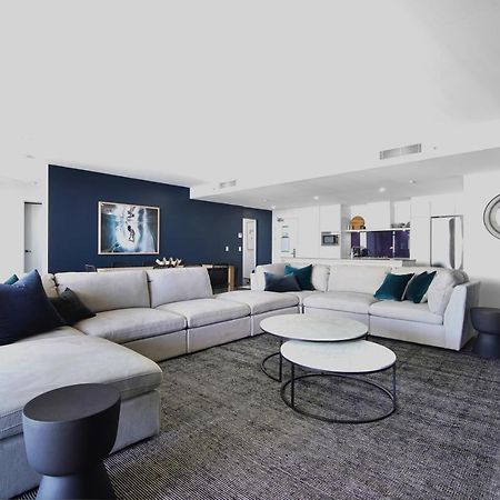 Circle On Cavill Sub Penthouse W/ 4 Bedrooms Голд-Кост Экстерьер фото